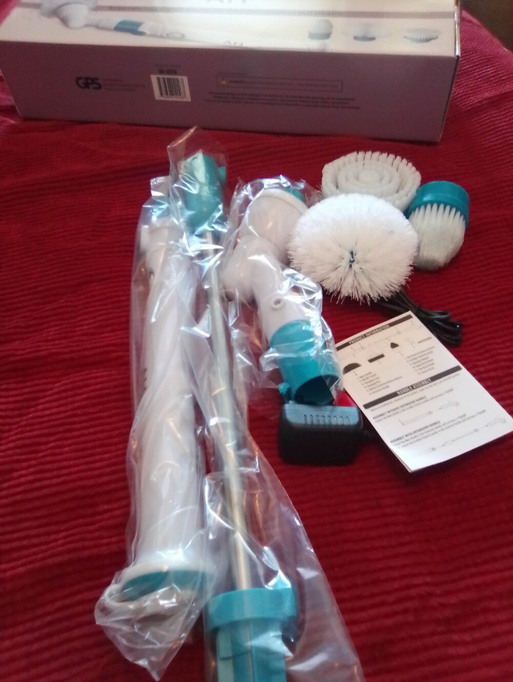 AH Electric Facial Cleansing Brush - White with Blue Accent